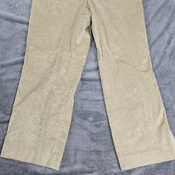 Vintage LL Bean Corduroy Pants Mens 34 Beige Pleated Wide Wale USA - Picture 11 of 12